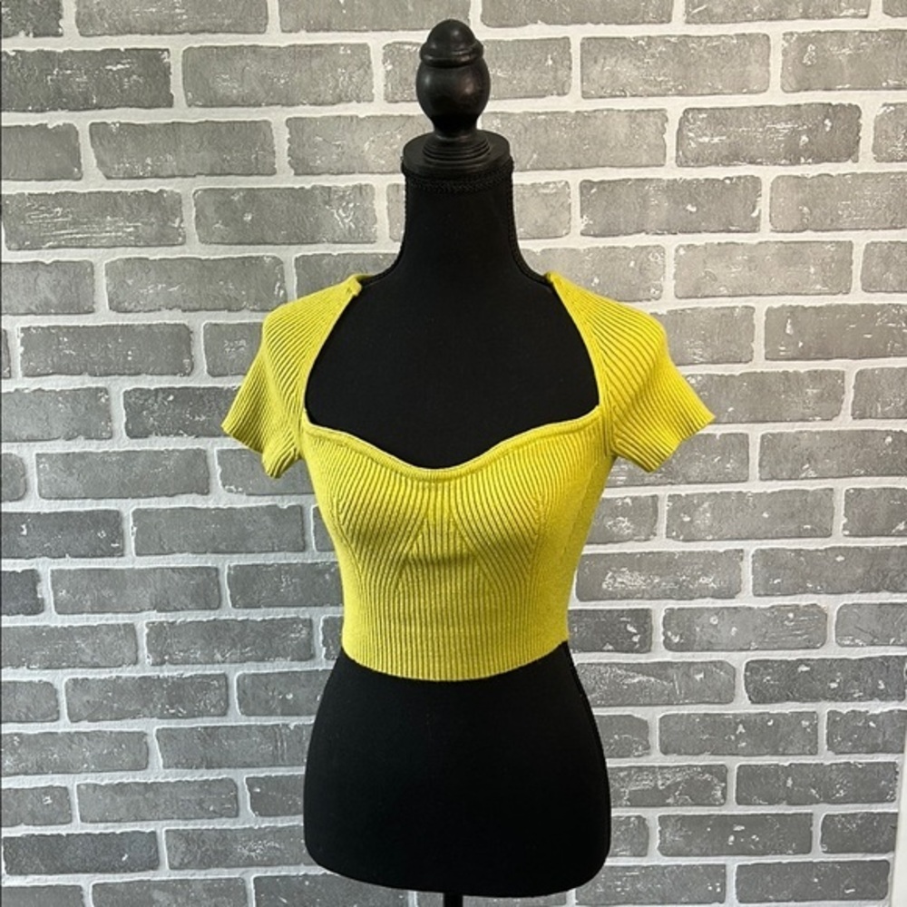 Isalis Ribbed Crop Top Sweater Small Lime Green Sweetheart Neckline Y2K - Picture 2 of 14